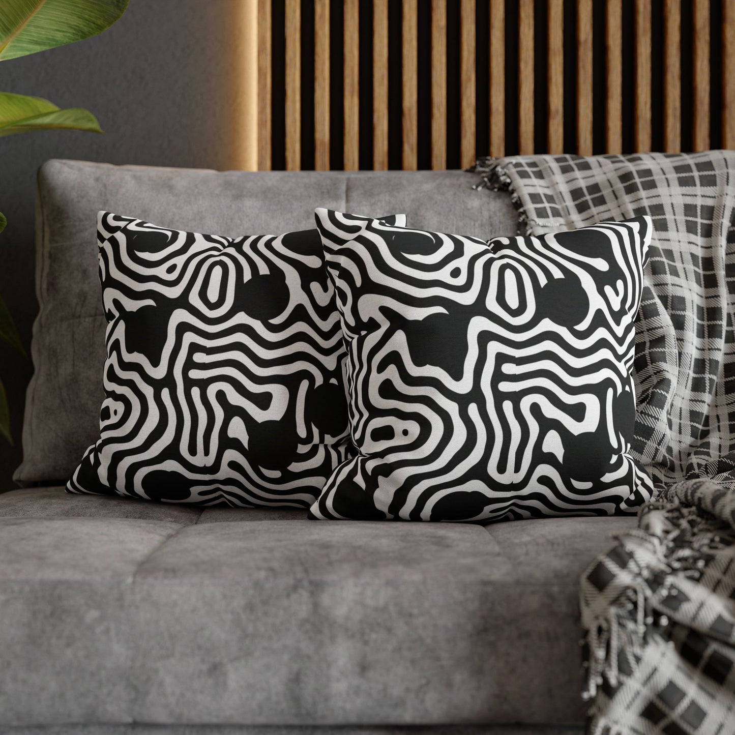 Abstract Black & White Swirl Pillowcase — Modern Geometric Throw Pillow Cover