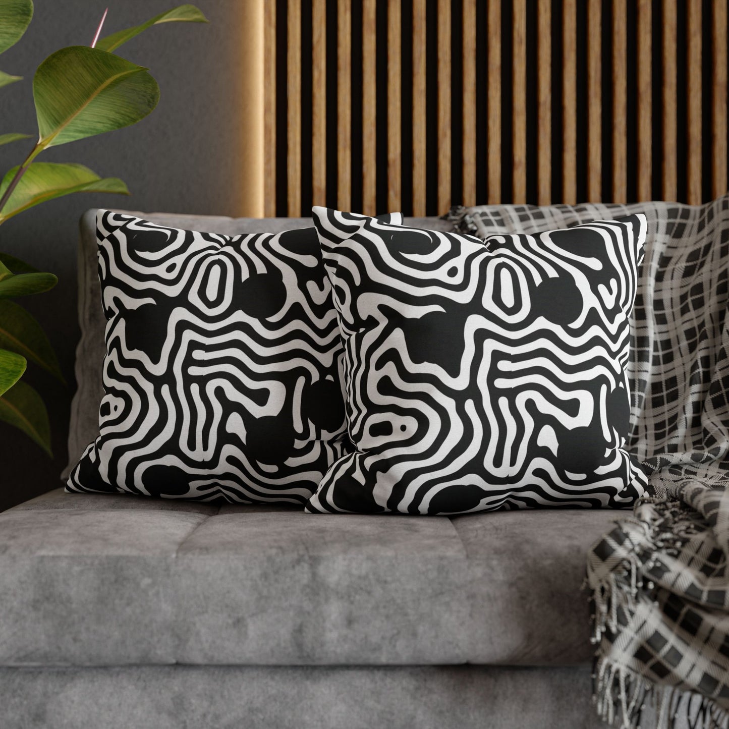 Abstract Black & White Swirl Pillowcase — Modern Geometric Throw Pillow Cover