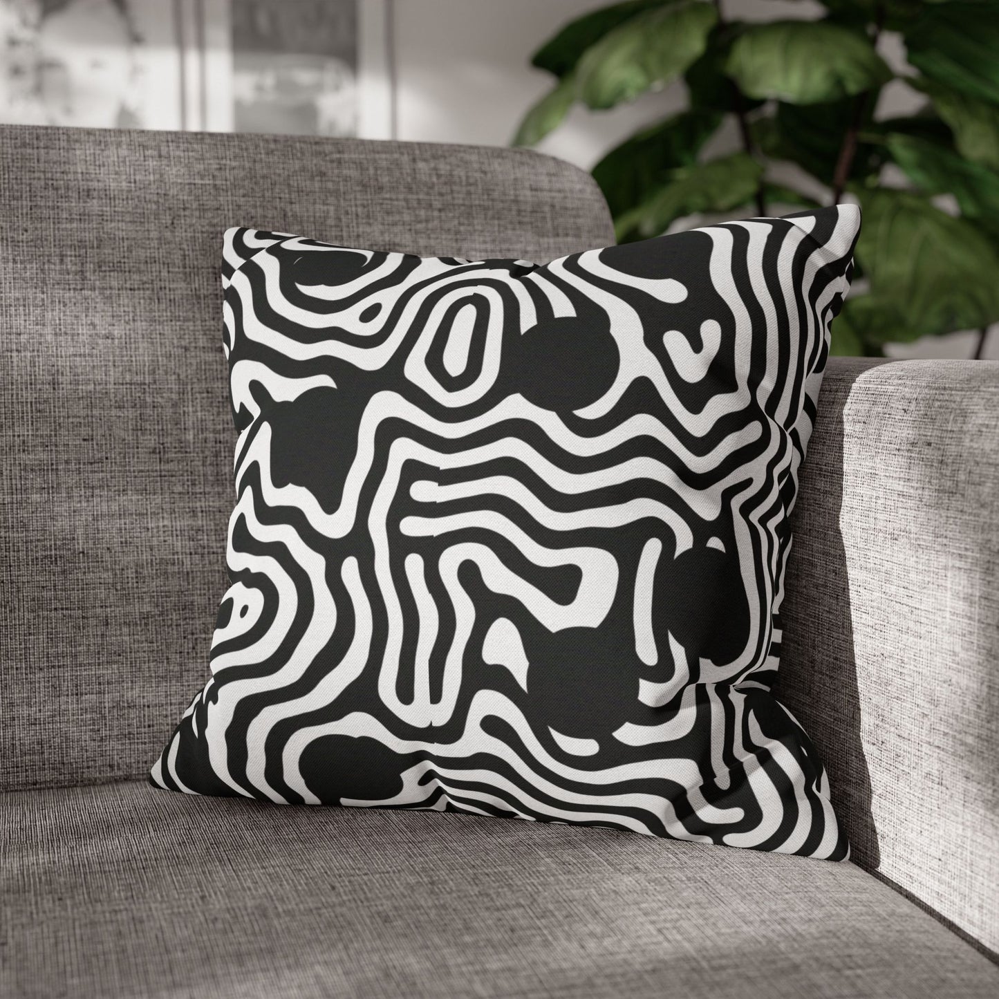 Abstract Black & White Swirl Pillowcase — Modern Geometric Throw Pillow Cover